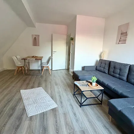 Komfort & Stil, Moderne Mit Fitnessraum *