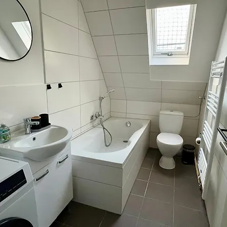 شقة Komfort & Stil, Moderne Mit Fitnessraum فيتن