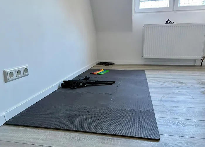 Komfort & Stil, Moderne Mit Fitnessraum *