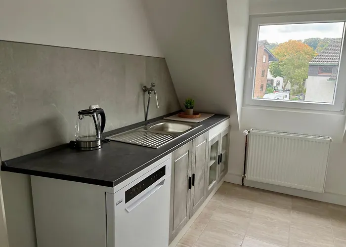 Komfort & Stil, Moderne Mit Fitnessraum شقة